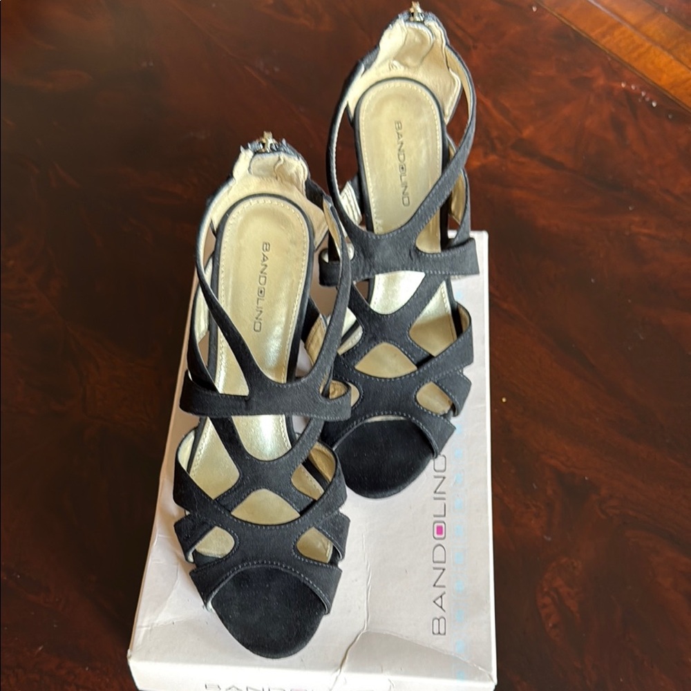 Bandolino Elegant Black Strappy Heels